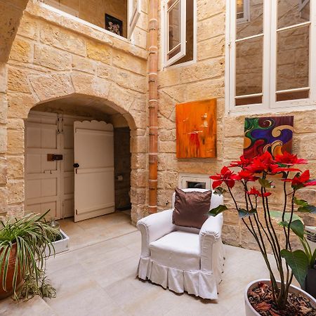 Tranquility Haven Villa Rabat Exterior photo